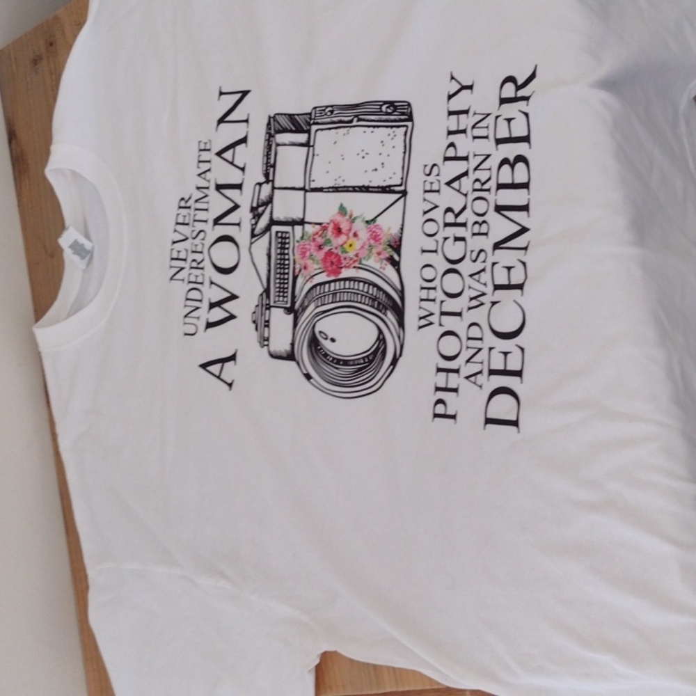 Gildan White Short Sleeve Graphic Tee Size 3XL